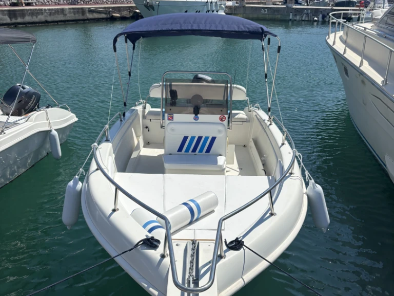 Motorboat rental with or without captain Arkos Sanremo