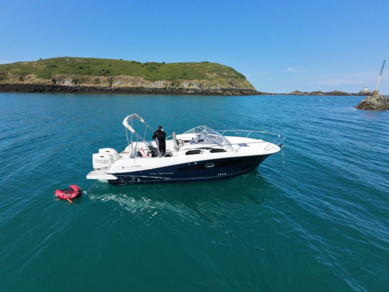 Rent a Jeanneau Cap Camarat 8.5 WA Saint-Quay-Portrieux