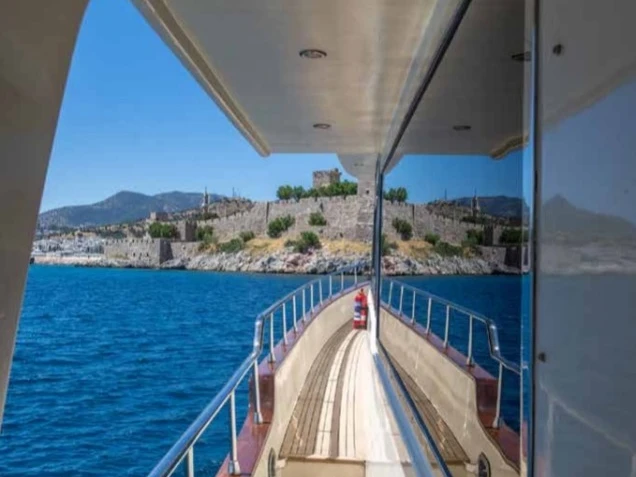 Motorboat rental in Göcek - Custom Made Custom made