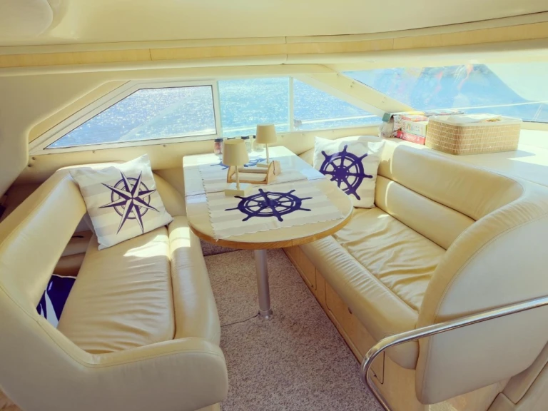Bareboat Rental Motorboat Custom Made with a boat licence