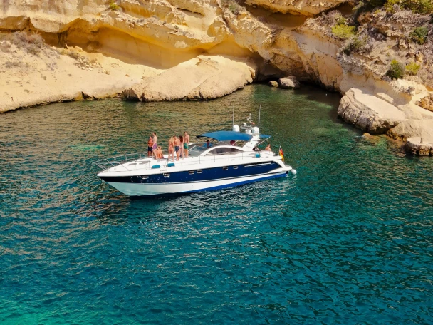 Motorboat for rent Palma de Mallorca at the best price