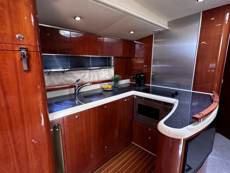 Rent a Fairline Targa 52 Palma de Mallorca