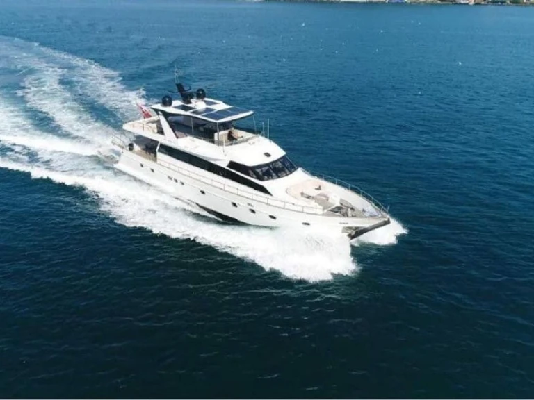 Motorboat rental with or without captain Custom Made Göcek