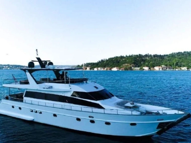 Motorboat rental in Göcek - Custom Made Custom made