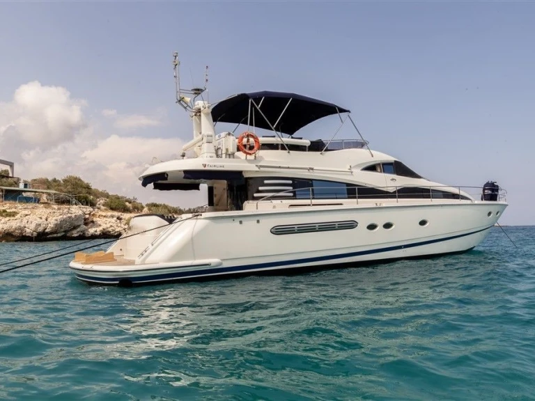 Motorboat rental with or without captain Custom Made Göcek