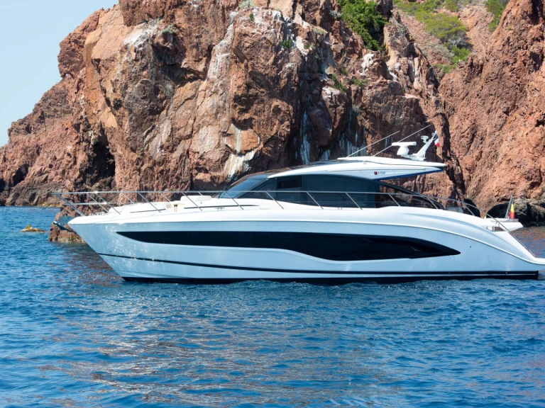 Motorboat rental with or without captain Princess Cannes