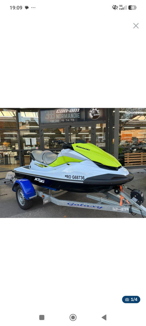 Rent a Jet ski Kawasaki Stx160 in Saint-Jouin-Bruneval | SamBoat