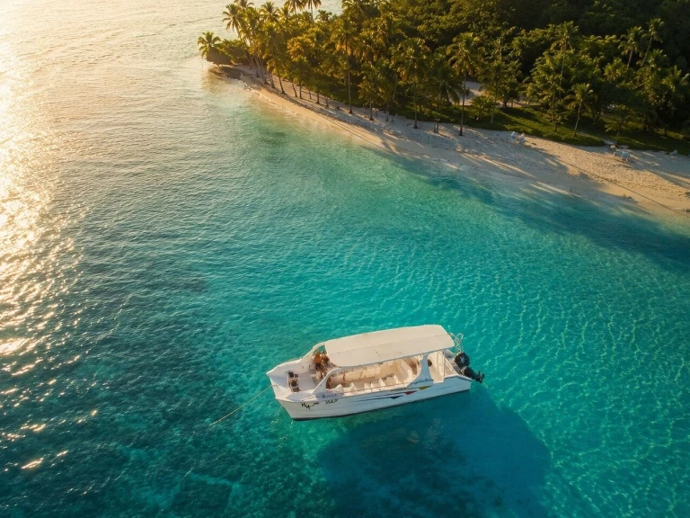 Bareboat Rental Motorboat Custom Made with a boat licence