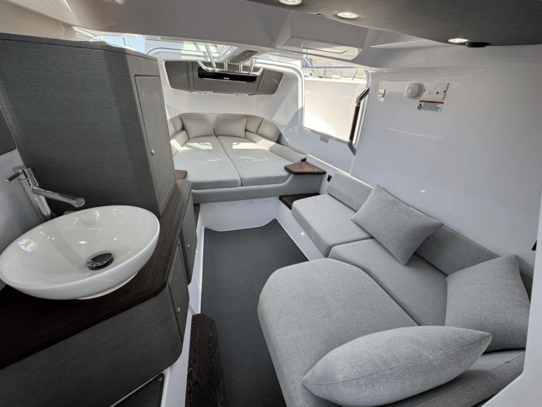 Rent a Axopar Axopar 37 Sun-Top Port Cogolin