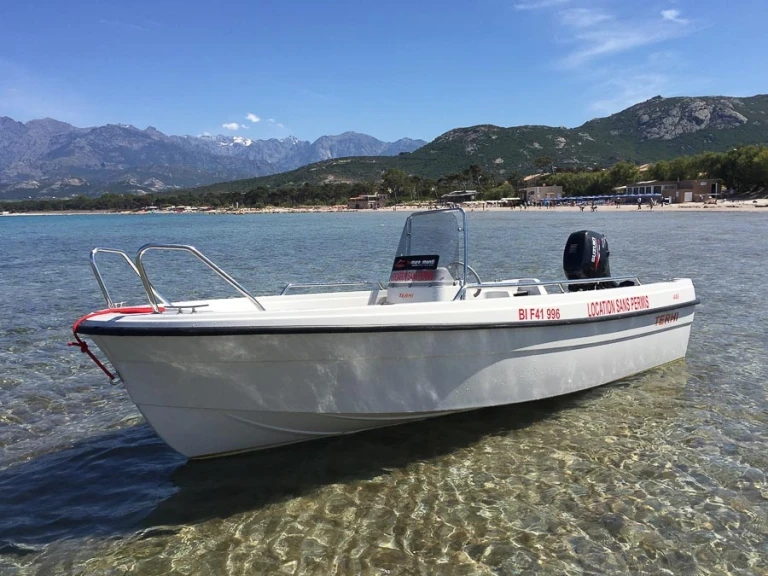 Yacht charter Calvi cheap 445 C
