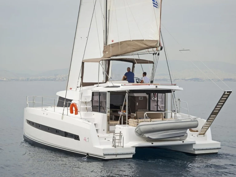 Bali Bali 4.1 charter bareboat or captained in  Ávdira