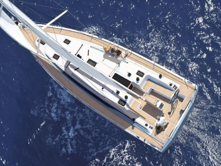 Sailboat rental in Alimos - Bavaria Bavaria C42
