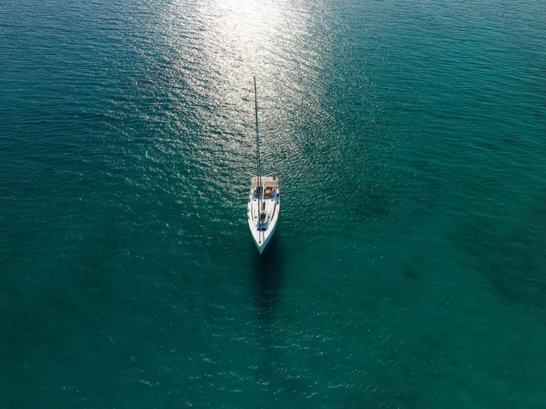 Bareboat Rental Sailboat Bavaria with a boat licence