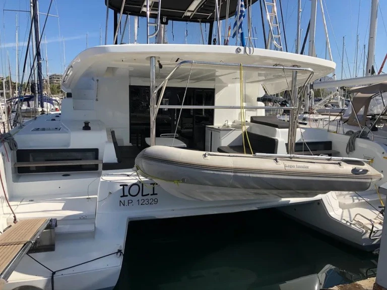 Catamaran for rent Alimos at the best price