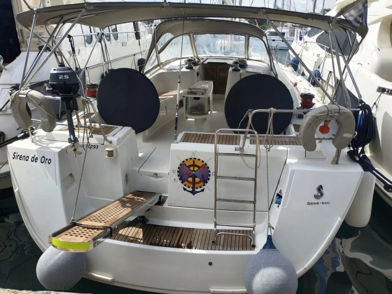 Rent a Bénéteau Oceanis 54 Pálairos