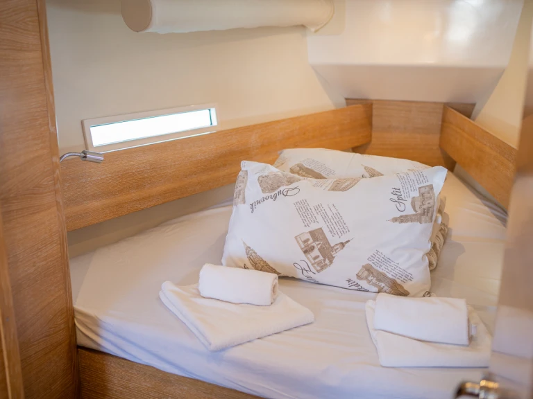 Sailboat rental in Kaštela - Salona Salona 380