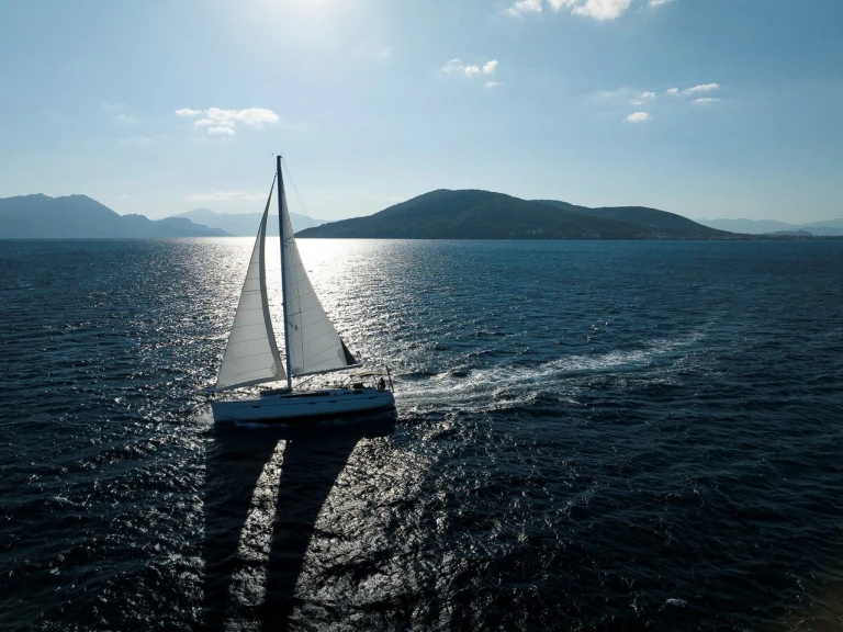 Bareboat Rental Sailboat Bavaria with a boat licence