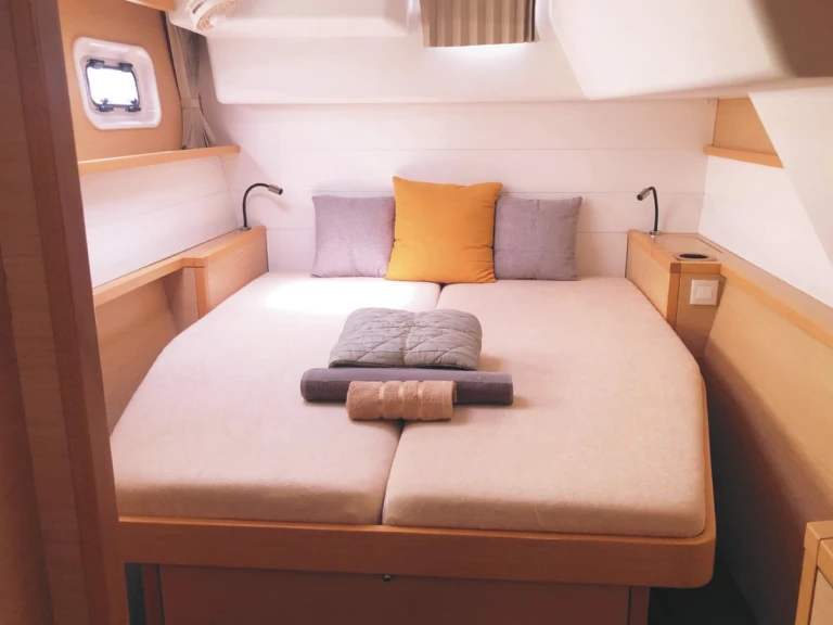 Catamaran rental with or without captain Lagoon Alimos
