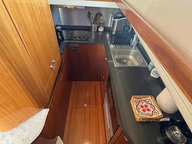Motorboat rental in Göcek - Custom Made Custom made