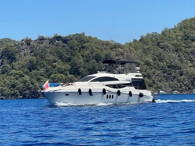 Yacht charter Göcek cheap Custom made