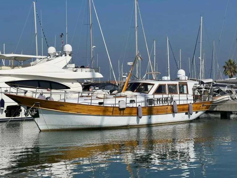 Boat rental Gulet First 48 in Pisa on Samboat