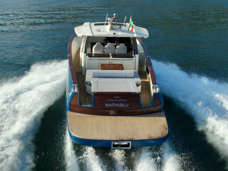 Lancia Aprea 42 in Sorrento on SamBoat