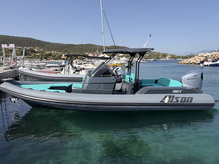 Alson Force 8 in Porto Pollo on SamBoat