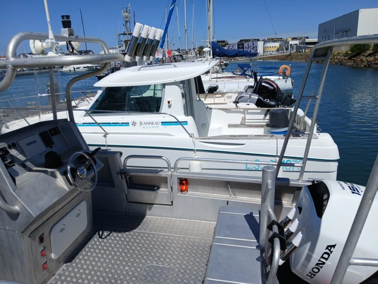 Yacht charter Les Sables-d'Olonne cheap Exocet 7