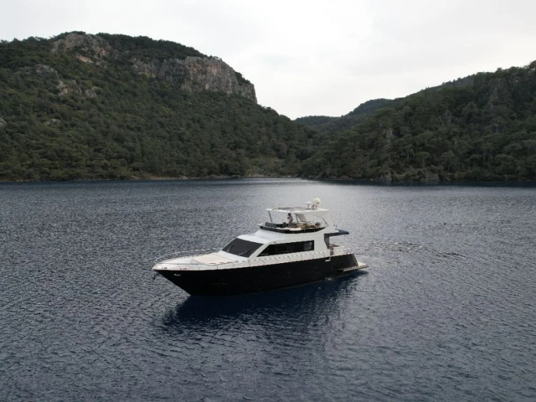 Motorboat rental in Göcek - Custom Made Custom made