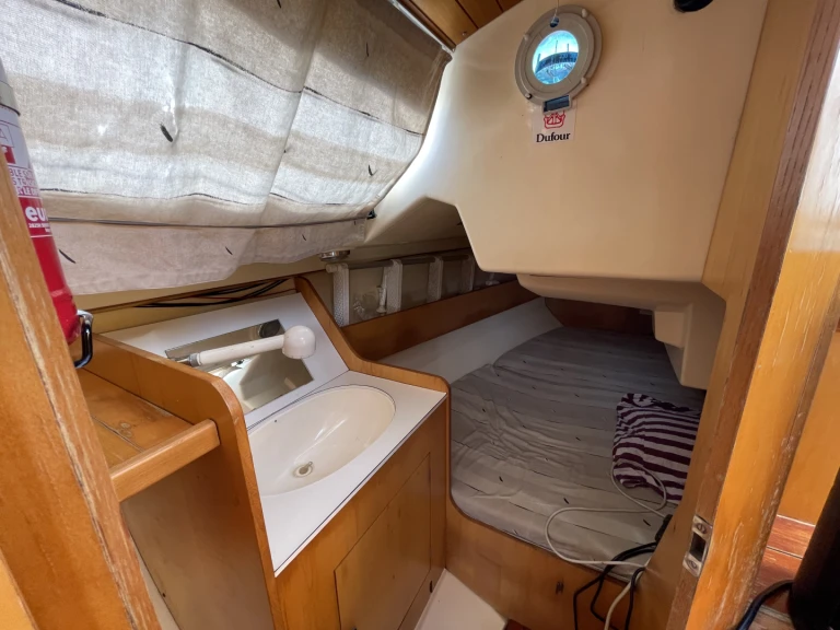 Sailboat rental with or without captain Dufour La Rochelle