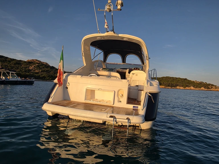 Motorboat for rent Porto Rotondo at the best price