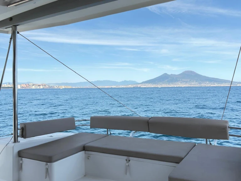Catamaran rental with or without captain Bali Rada di Napoli