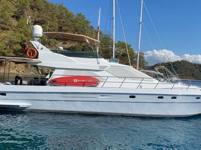Rent a Custom Made Custom made Göcek