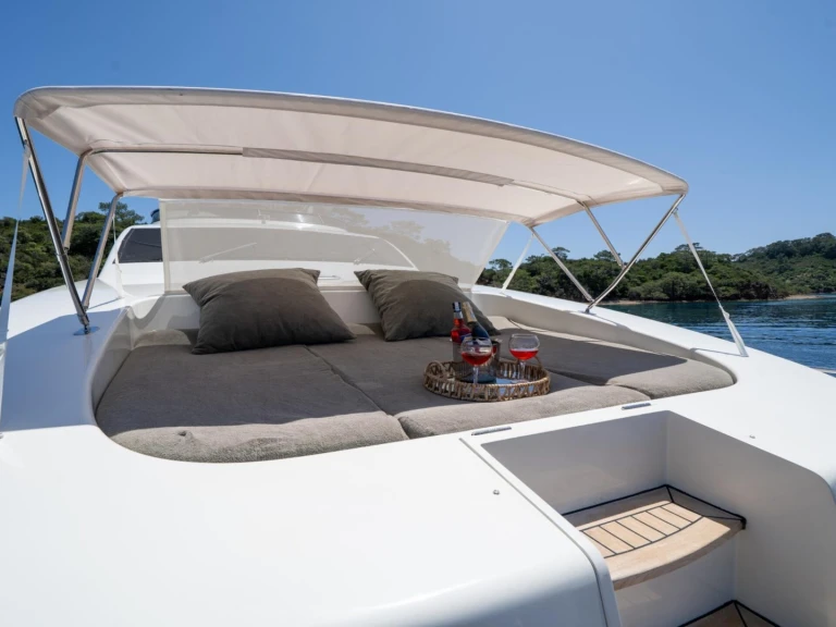 Rent a Custom Made Custom made Göcek