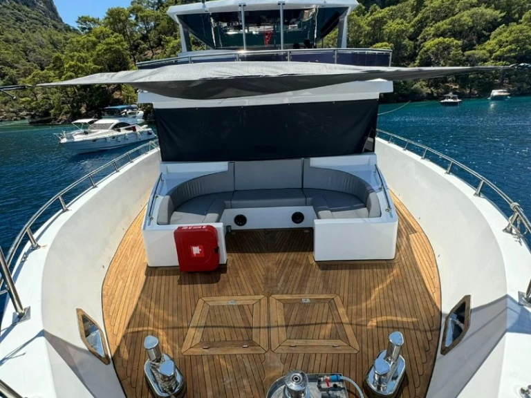 Motorboat rental with or without captain Custom Made Göcek