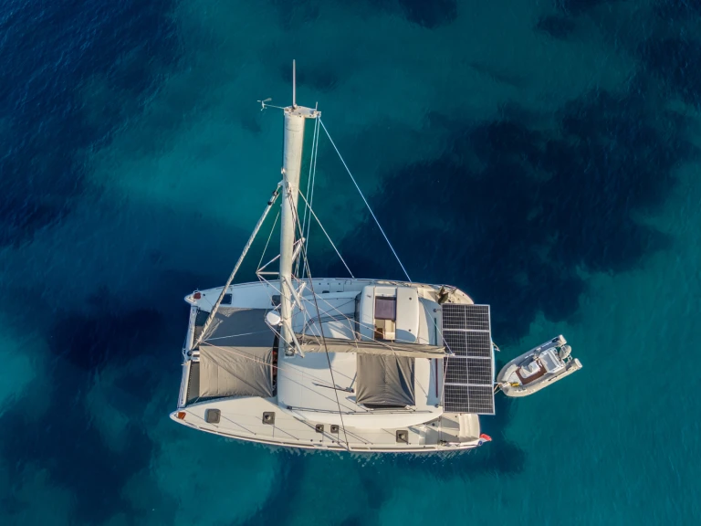 Lagoon Lagoon 450 Sport Top in Ajaccio on SamBoat