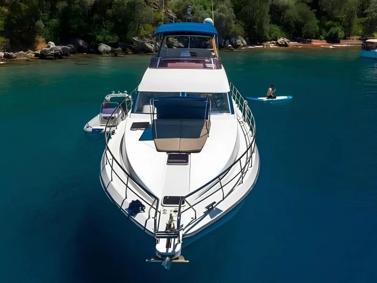 Motorboat rental in Göcek - Custom Made Custom made