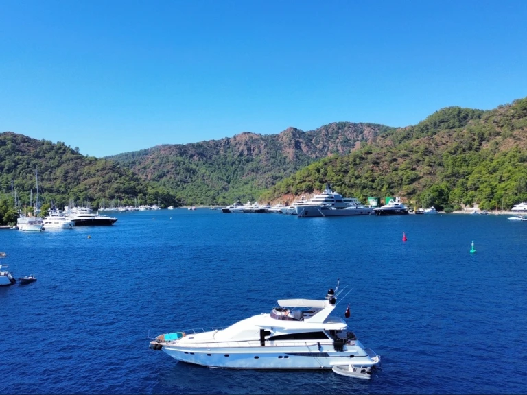 Yacht charter Göcek cheap Custom made