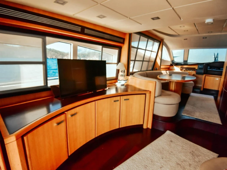Yacht charter Göcek cheap Custom made