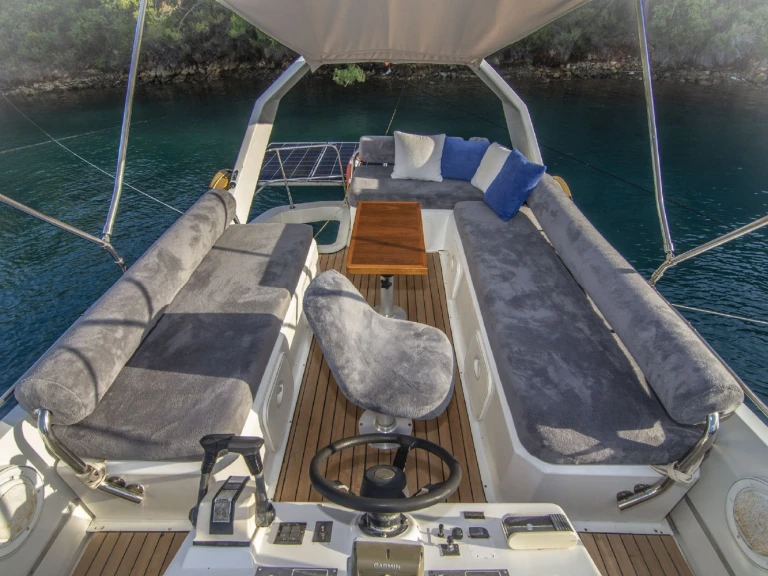 Yacht charter Göcek cheap Custom made