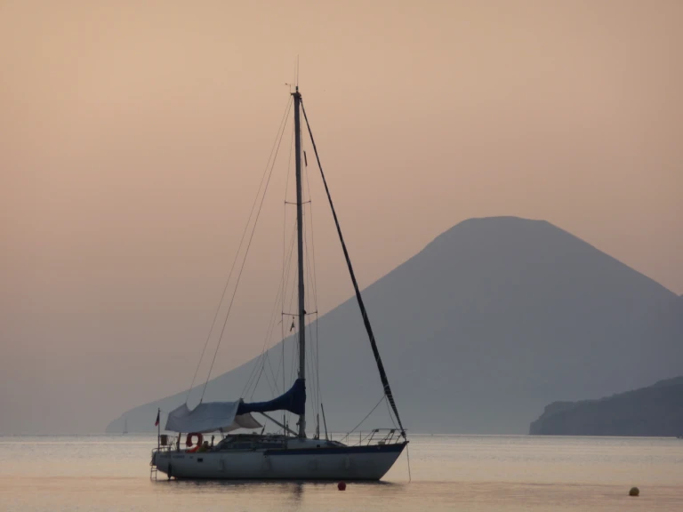 Bareboat Rental Sailboat Edel with a boat licence