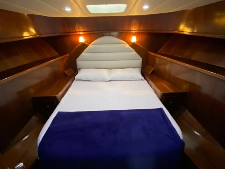 Motorboat rental in Göcek - Custom Made Custom made