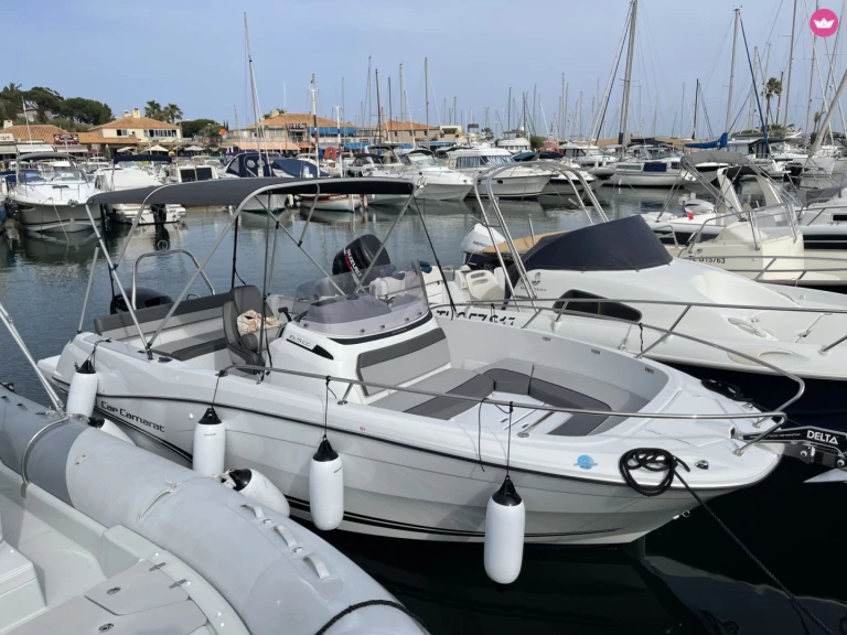 Motorboat for rent Le Lavandou at the best price