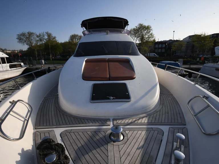 Rent a Custom Made Custom made Göcek