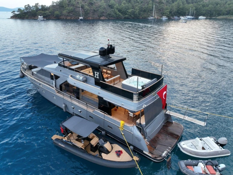 Yacht charter Göcek cheap Custom made