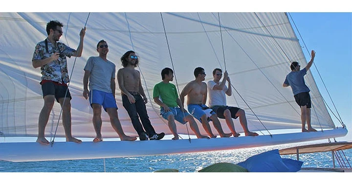 Catamaran for rent Cruz de Huanacaxtle at the best price