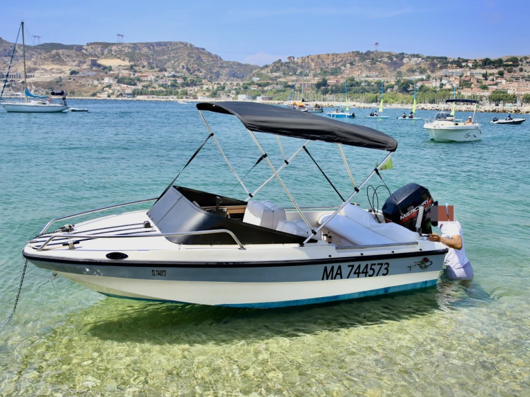 Rio Rio 450 charter bareboat or captained in  Marseille