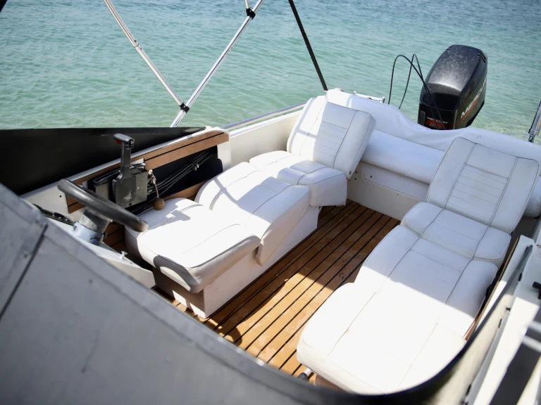 Yacht charter Marseille cheap Rio 450