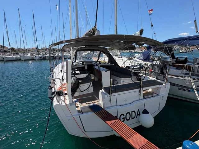 Dufour Dufour 41 charter bareboat or captained in  Murter-Kornati