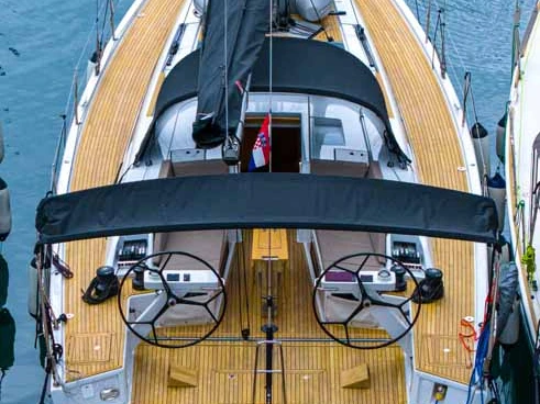 Boat rental Grand Soleil Grand Soleil 44 Performance in Biograd na Moru on Samboat